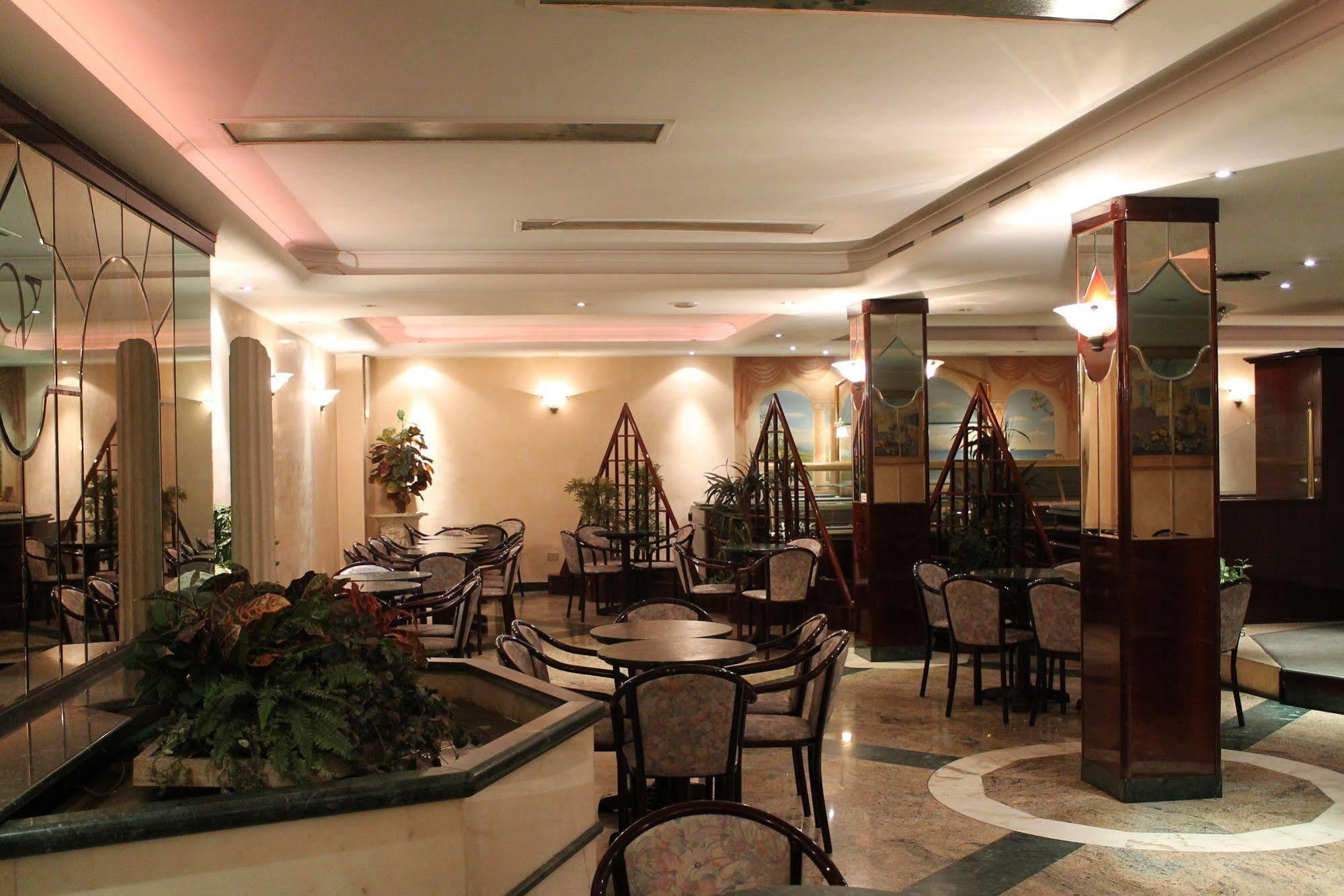 Hotel Vitti Roma Exterior foto